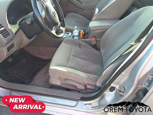 Used 2012 Nissan Altima 2.5 S w/ 20th Anniversary Pkg FWD image 20