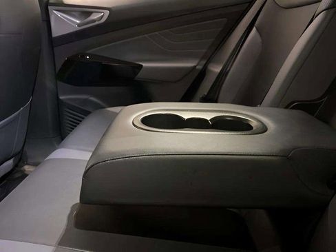 Used 2023 Volkswagen ID.4 S image 66