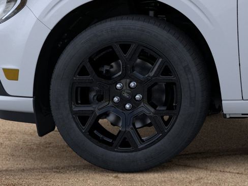 New 2026 Ford Maverick Lobo AWD/4WD image 36