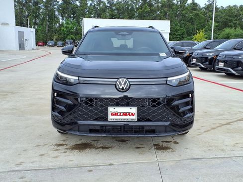 New 2026 Volkswagen Tiguan SE R-Line FWD image 5