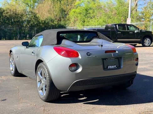 Used 2007 Pontiac Solstice Convertible w/ Premium Package RWD image 5
