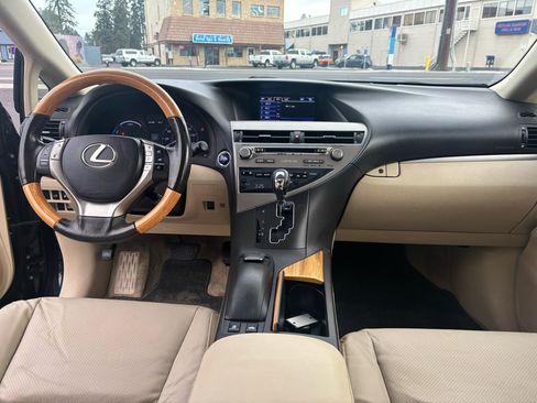 Used 2014 Lexus RX 450h AWD image 12