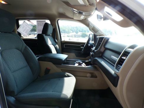 Used 2020 RAM 1500 Big Horn AWD/4WD image 15