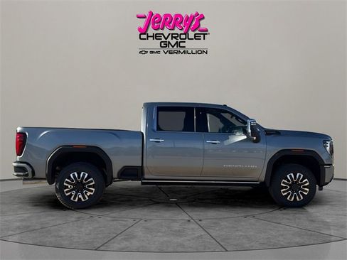 New 2026 GMC Sierra 2500 Denali Ultimate image 17