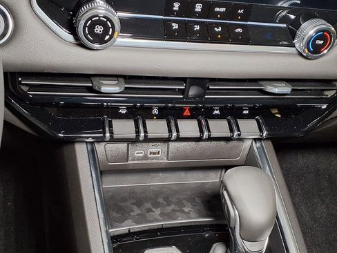 New 2026 GMC Canyon Elevation RWD image 19