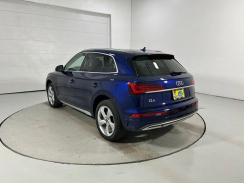 Used 2021 Audi Q5 Prestige AWD/4WD image 23