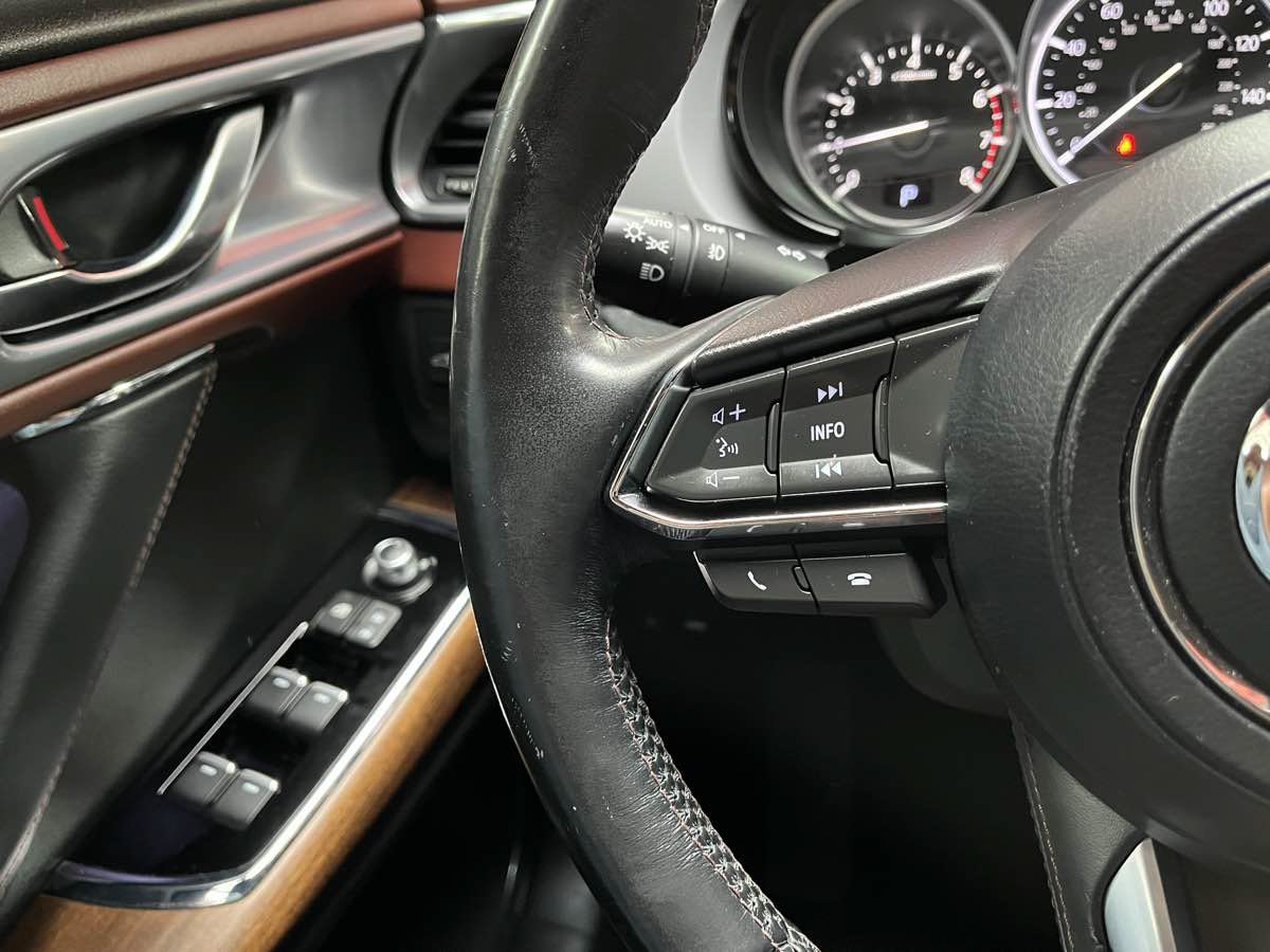 Used 2018 MAZDA CX-9 Signature AWD/4WD image 15