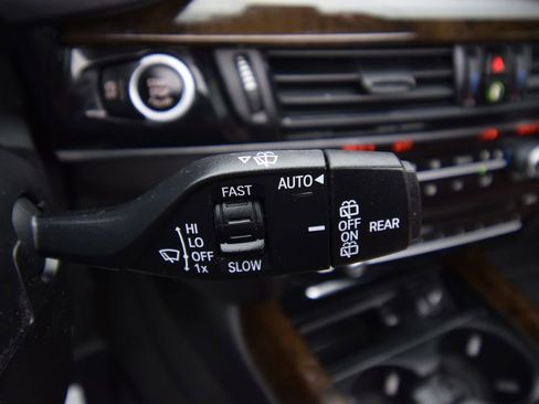 Used 2018 BMW X5 xDrive35d image 39