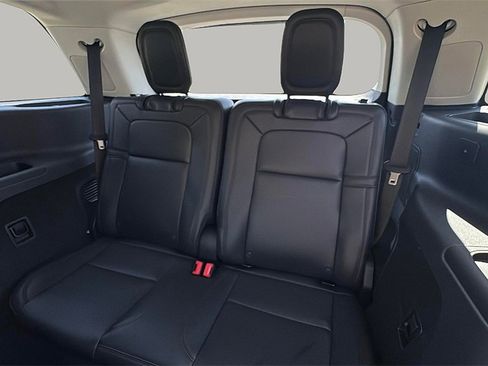 New 2025 Lincoln Aviator Reserve w/ Equipment Group 201A image 15