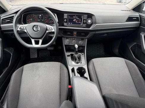 Used 2019 Volkswagen Jetta S w/ Driver Assistance Package image 9