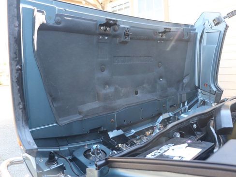 Used 2005 HUMMER H2 w/ Preferred Equipment Group image 15