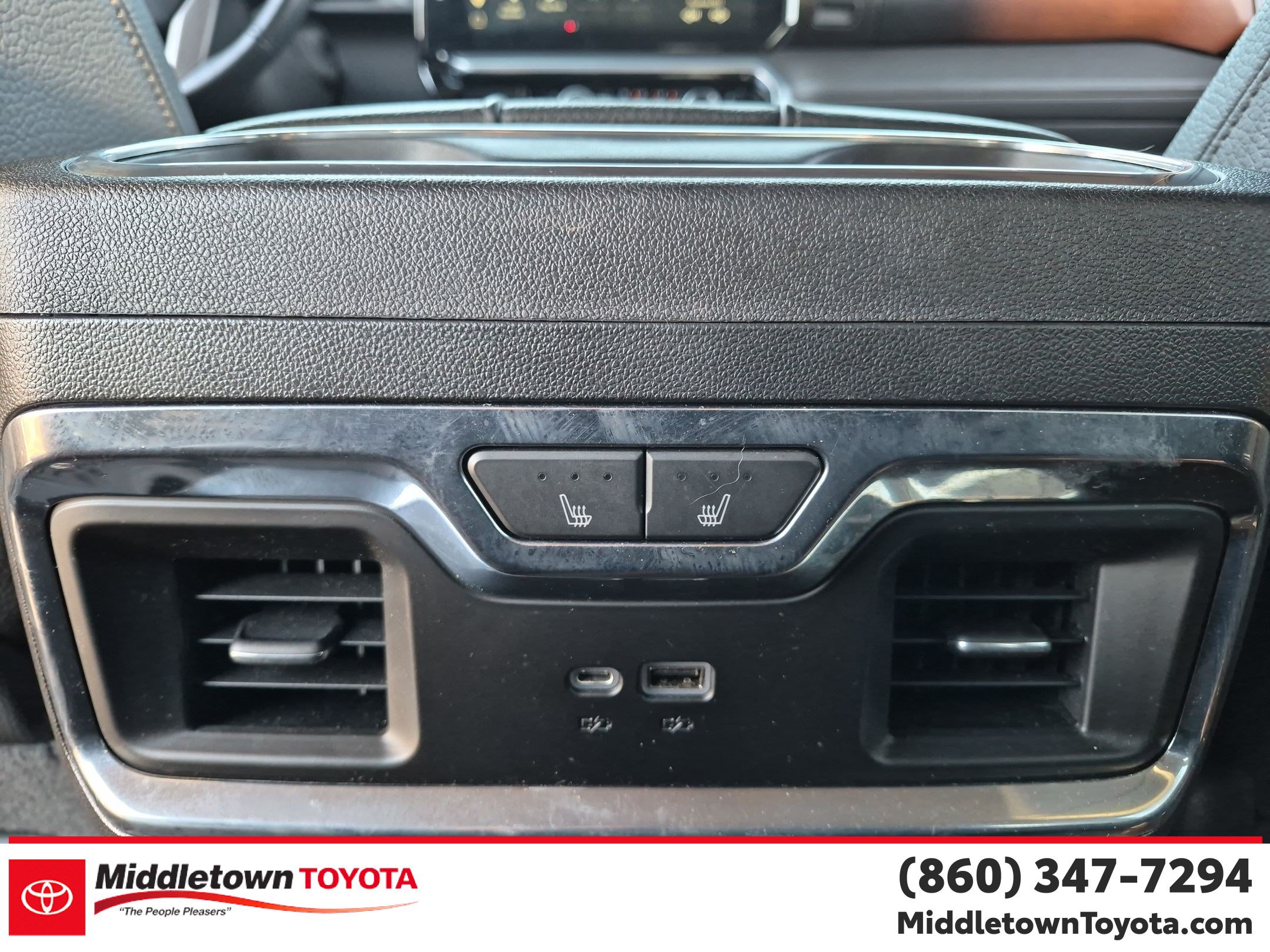 Used 2022 GMC Sierra 1500 Denali AWD/4WD image 30