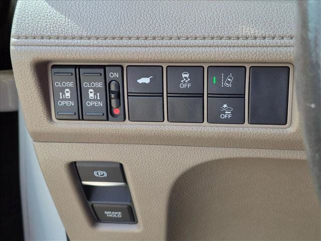 Used 2018 Honda Odyssey EX-L image 9