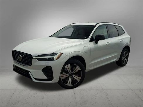 Used 2025 Volvo XC60 T8 Core w/ Protection Package Premier image 1