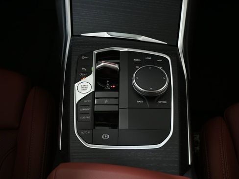 New 2026 BMW 330i xDrive Sedan w/ Premium Package image 25