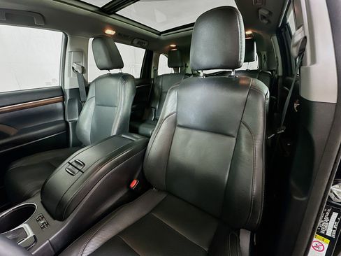 Used 2016 Toyota Highlander Limited Platinum AWD/4WD image 20