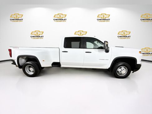 Used 2024 Chevrolet Silverado 3500 W/T w/ WT Convenience Package AWD/4WD image 9