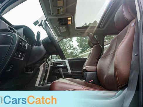 Used 2015 Toyota 4Runner Limited RWD image 18