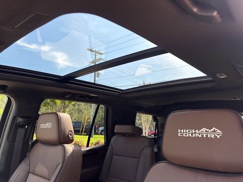 New 2026 Chevrolet Tahoe High Country AWD/4WD image 40