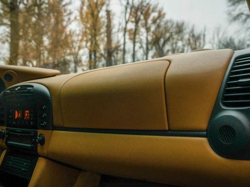 Used 1999 Porsche 911 Carrera image 35