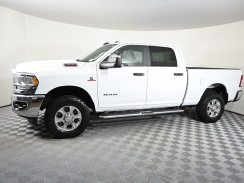 Used 2023 RAM 2500 Big Horn w/ Level 1 Equipment Group AWD/4WD image 2