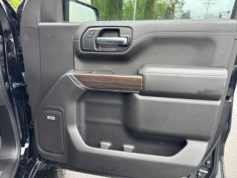 Used 2020 Chevrolet Silverado 1500 LT Trail Boss AWD/4WD image 27
