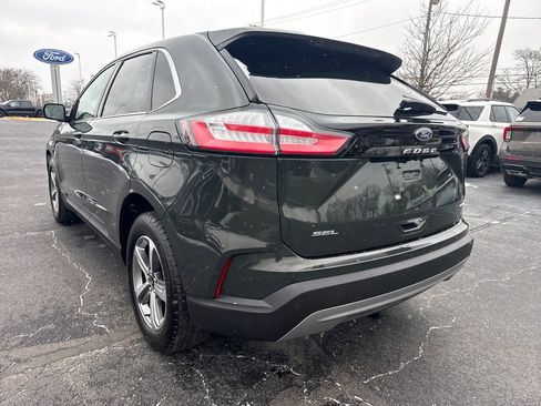 Used 2024 Ford Edge SEL w/ Convenience Package image 9