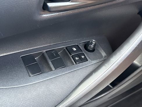 Used 2024 Toyota Corolla LE FWD image 16