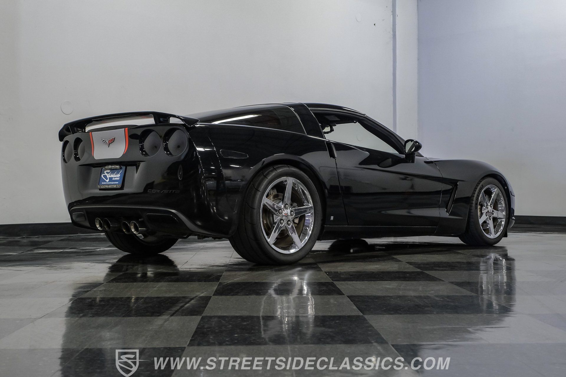 Used 2008 Chevrolet Corvette Coupe w/ Preferred Equipment Group RWD image 27