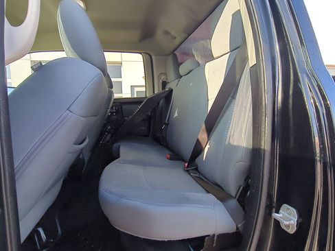 Used 2013 RAM 1500 ST w/ SXT Appearance Group image 28