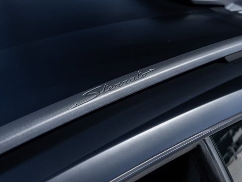 Used 2024 Lamborghini Huracan Sterrato image 18