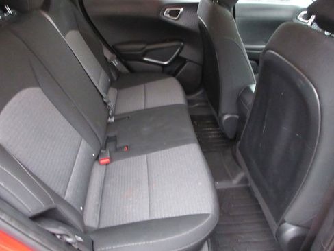 Used 2020 Kia Soul S image 19
