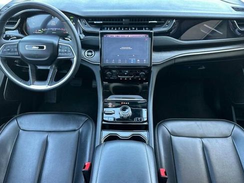 Used 2023 Jeep Grand Cherokee 4xe image 10