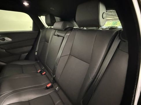 Used 2026 Land Rover Range Rover Velar Dynamic SE AWD/4WD image 19
