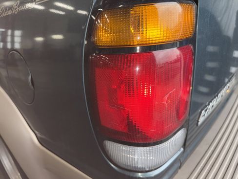 Used 1997 Ford Explorer XL image 31