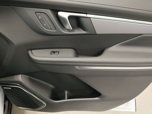 New 2026 Buick Enclave Sport Touring w/ Power Package image 9