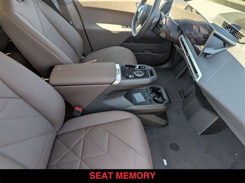 New 2026 BMW iX xDrive45 image 20