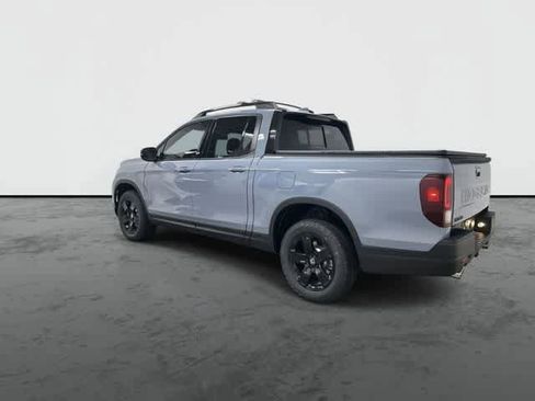 New 2026 Honda Ridgeline Black Edition image 9