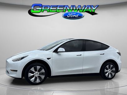 Used 2024 Tesla Model Y 2WD