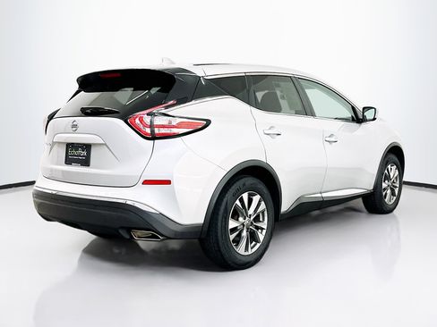 Used 2017 Nissan Murano S image 9