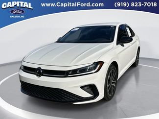 Used 2025 Volkswagen Jetta Sport FWD video 1