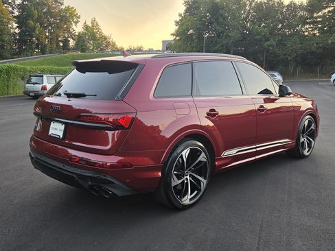 Used 2024 Audi SQ7 Premium Plus AWD/4WD image 5