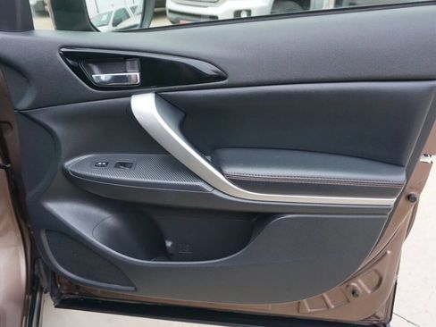 Used 2018 Mitsubishi Eclipse Cross SEL image 29