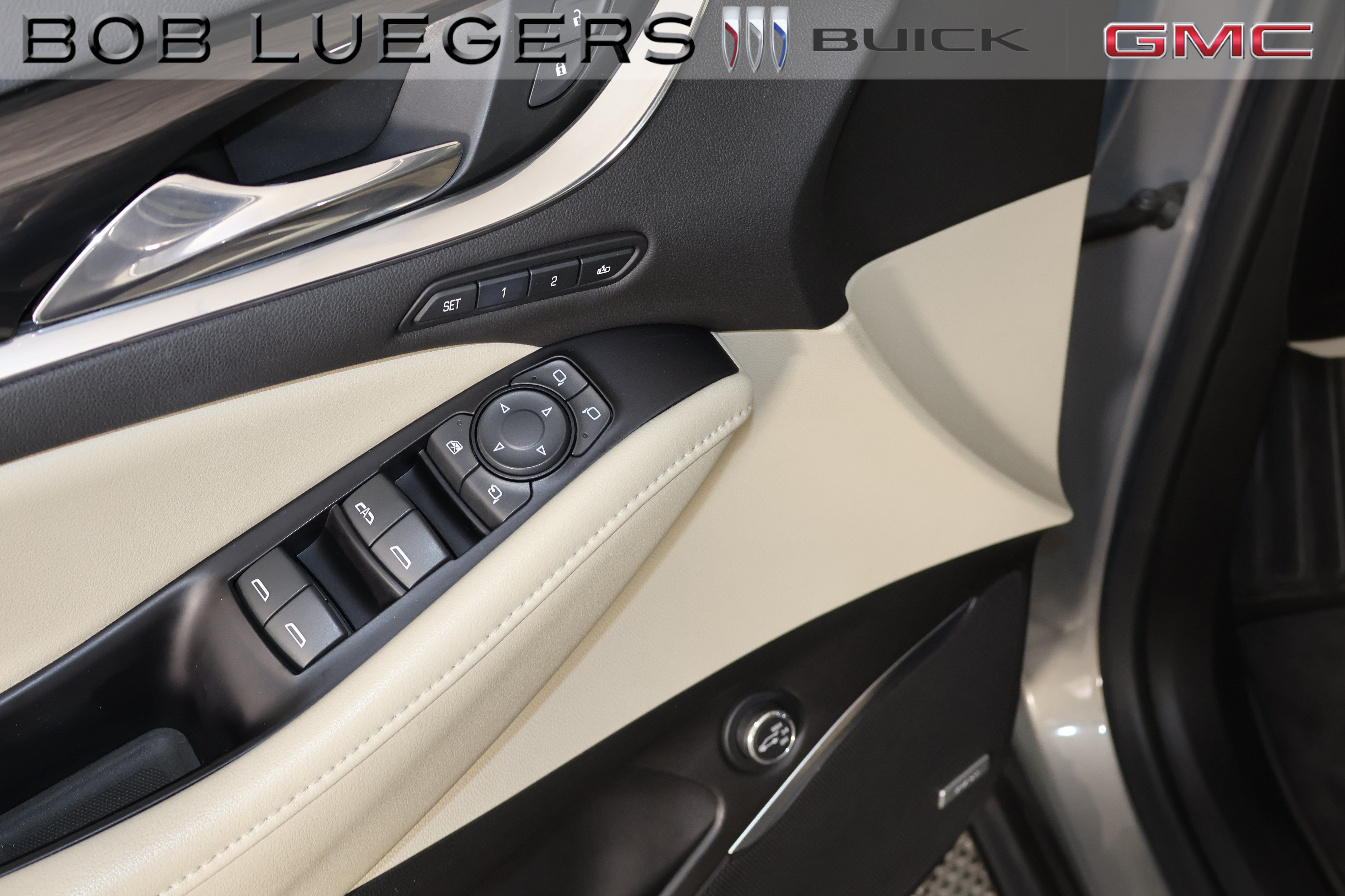 Certified 2018 Buick Enclave Premium FWD image 6