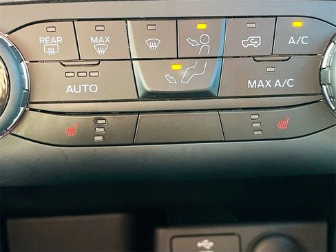 Used 2024 Ford Bronco Sport Heritage w/ Heritage Convenience Package image 19