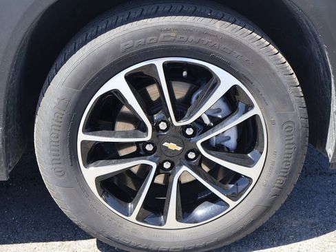 Used 2025 Chevrolet TrailBlazer LT FWD image 16