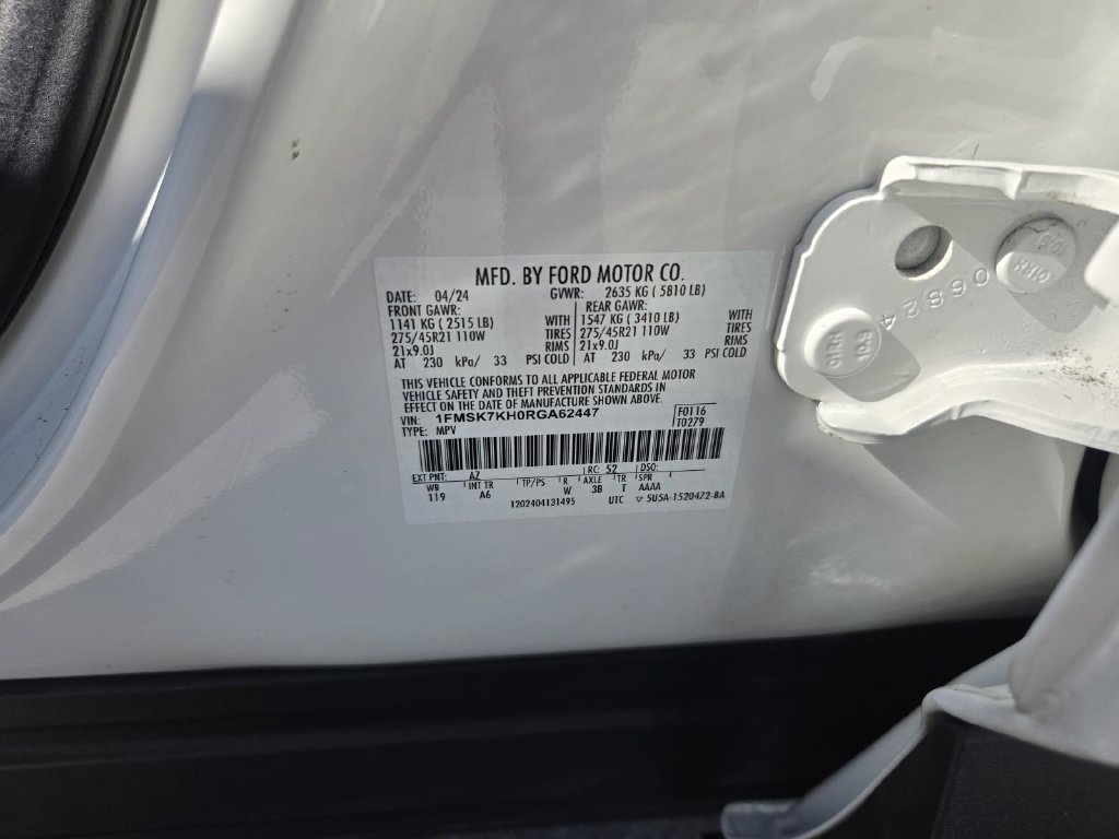 Certified 2024 Ford Explorer ST-Line w/ Class IV Trailer Tow Package RWD image 32