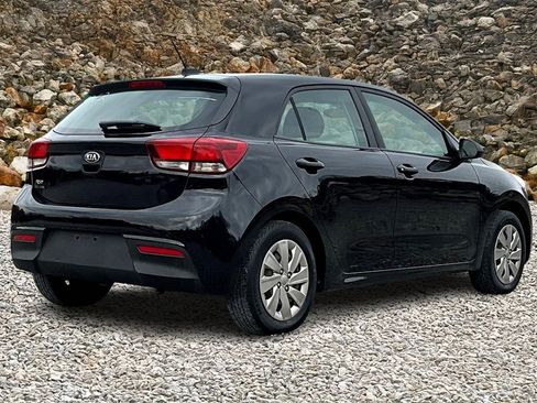 Used 2018 Kia Rio LX image 2