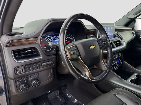 Used 2021 Chevrolet Suburban High Country AWD/4WD image 11