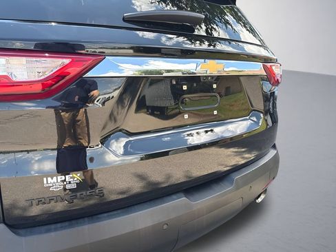 Used 2019 Chevrolet Traverse LT w/ LT Premium Package AWD/4WD image 33
